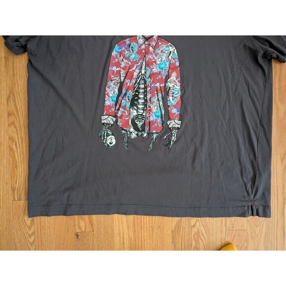 Robert Graham Running on Empty Graphic Tee Shirt Charcoal Men 3XL Skull Skeleton - Picture 2 of 9
